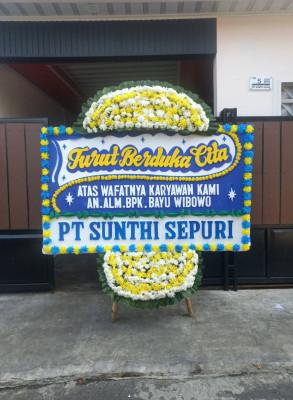 Papan Bunga Duka di Dongko