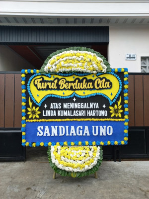 Papan Bunga Duka di Dongko